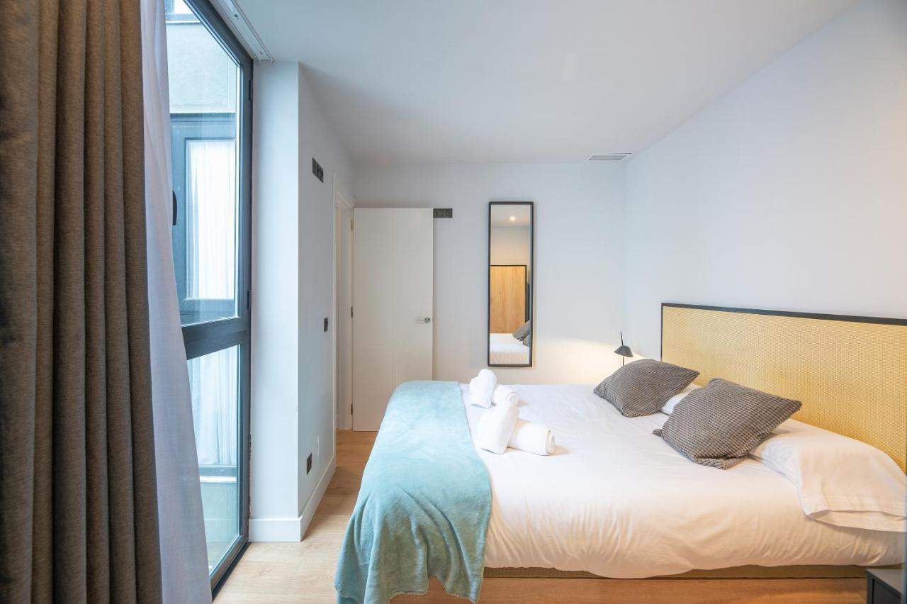 New Apartment -Shared Pool & Solarium- 1B マラガ エクステリア 写真